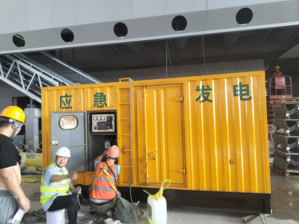 望奎怎样判断空气滤清器是否需要更换？